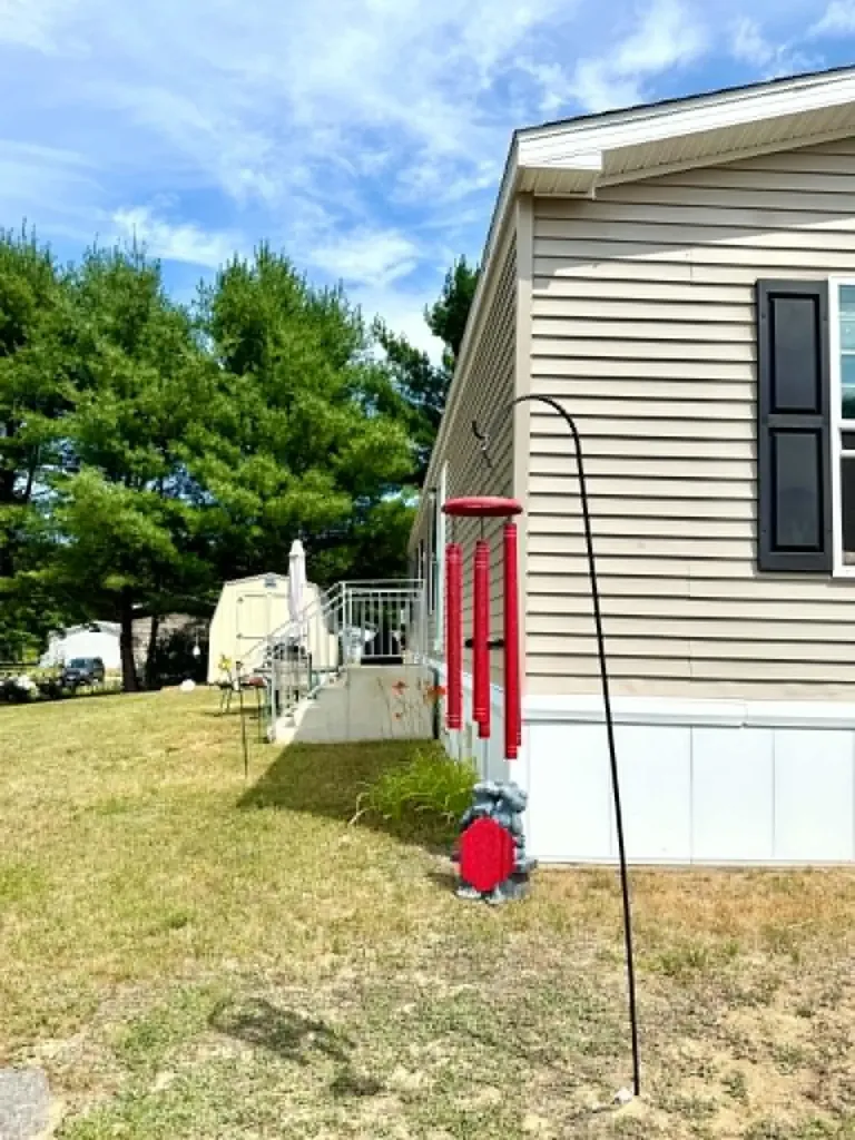 21 Purington Avenue Mechanic Falls ME 04256