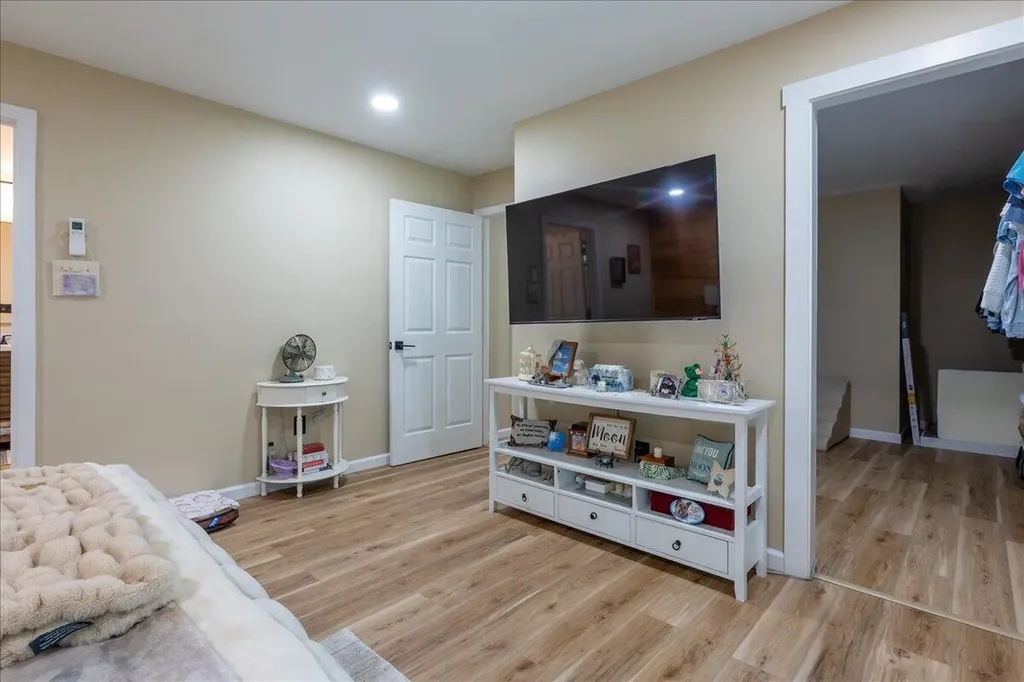 146 Gurney Street Rockport ME 04856