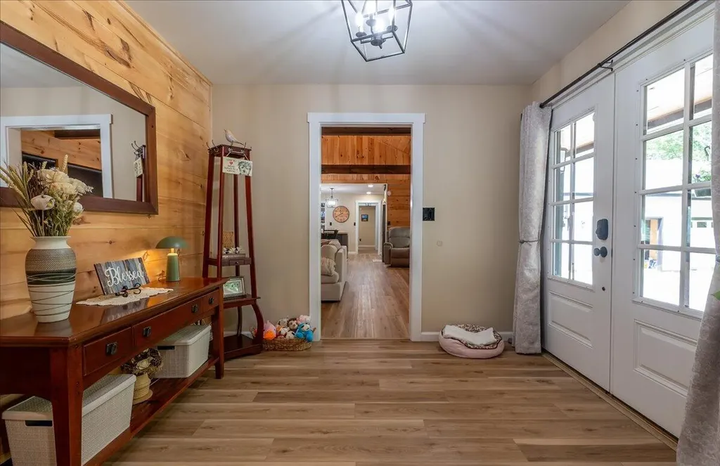 146 Gurney Street Rockport ME 04856