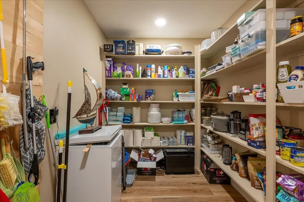146 Gurney Street Rockport ME 04856