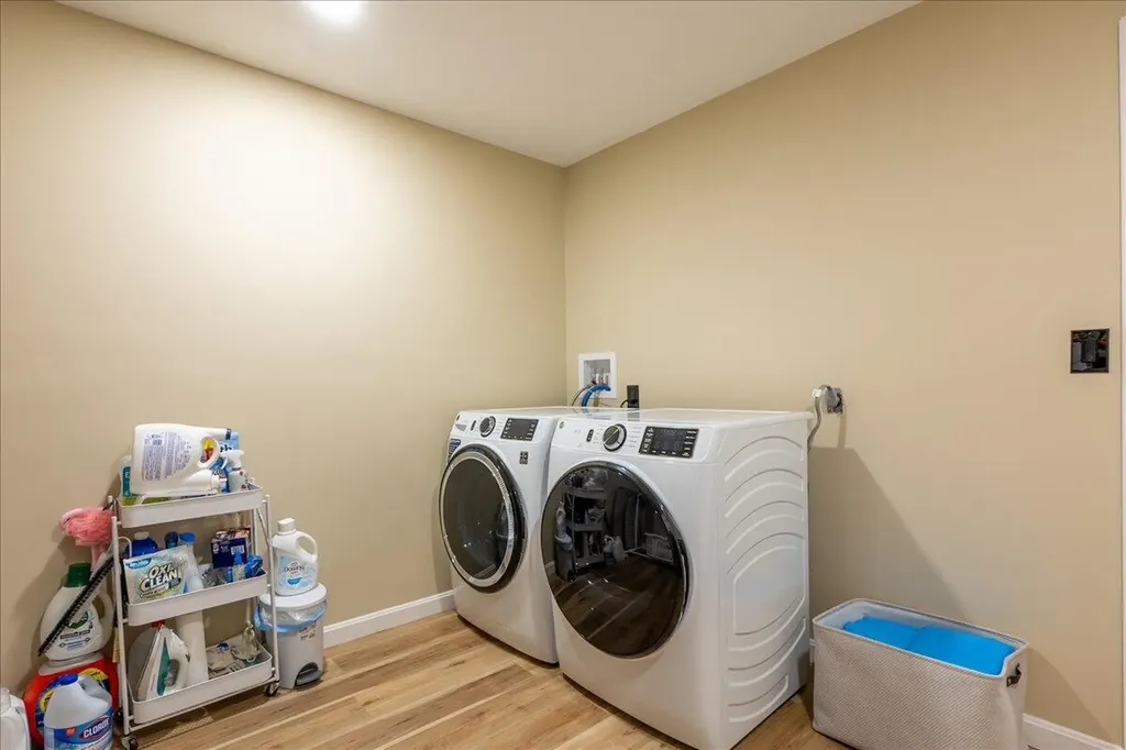146 Gurney Street Rockport ME 04856