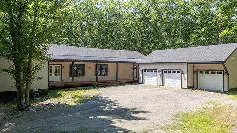 146 Gurney Street Rockport ME 04856