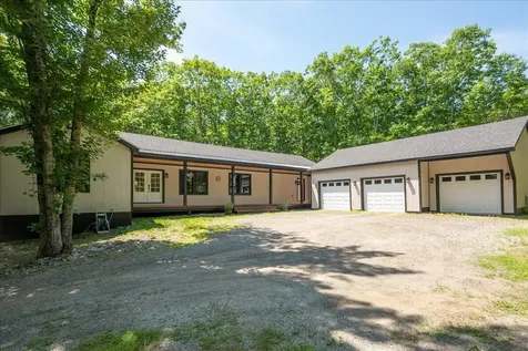 146 Gurney Street Rockport ME 04856