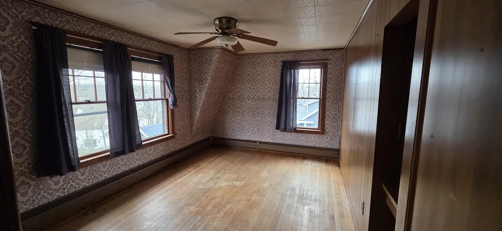 172 Maine Avenue Millinocket ME 04462