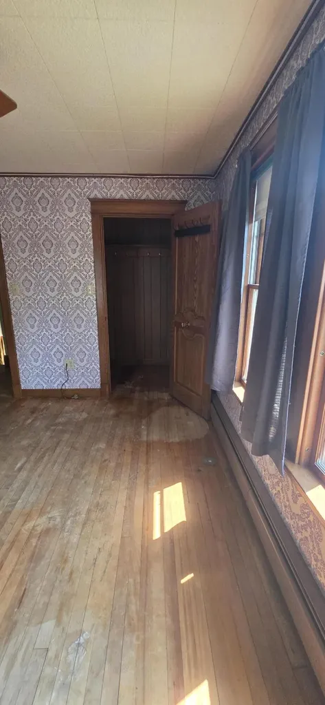 172 Maine Avenue Millinocket ME 04462