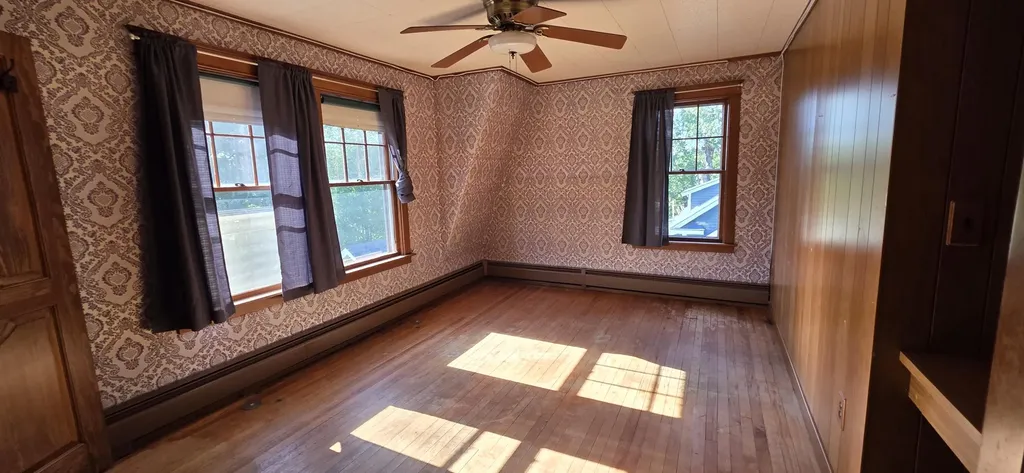 172 Maine Avenue Millinocket ME 04462