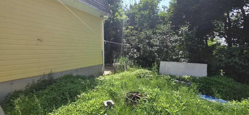 172 Maine Avenue Millinocket ME 04462