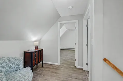 9 Monroe Drive Naples ME 04055