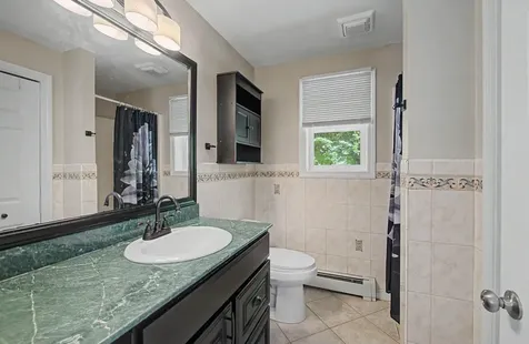 9 Monroe Drive Naples ME 04055