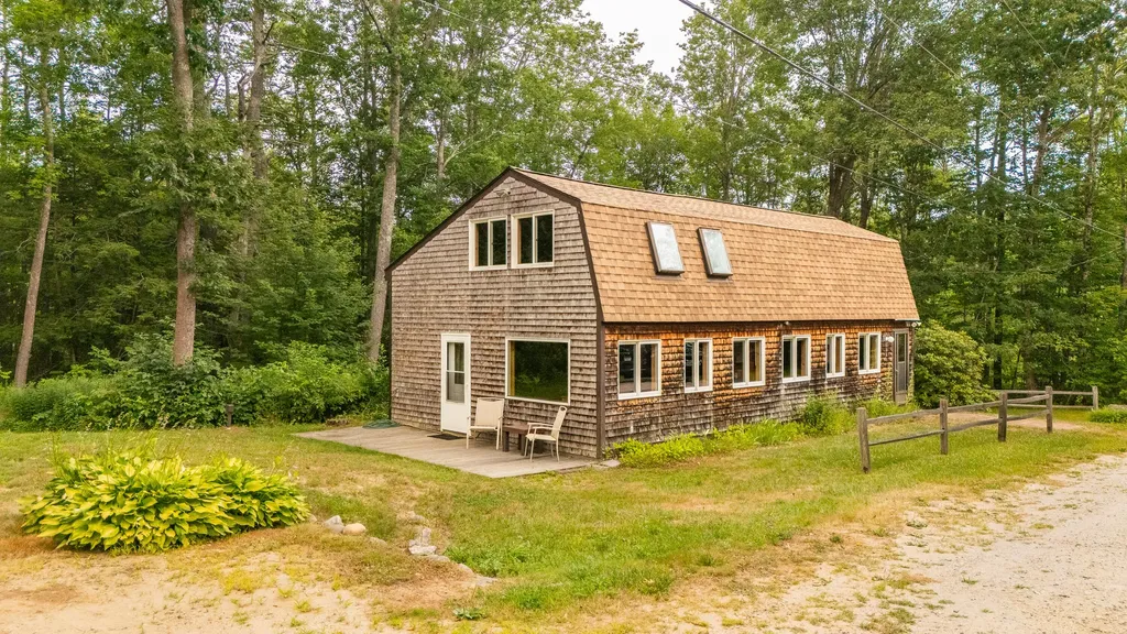 330 Gibbs Road Wiscasset ME 04578