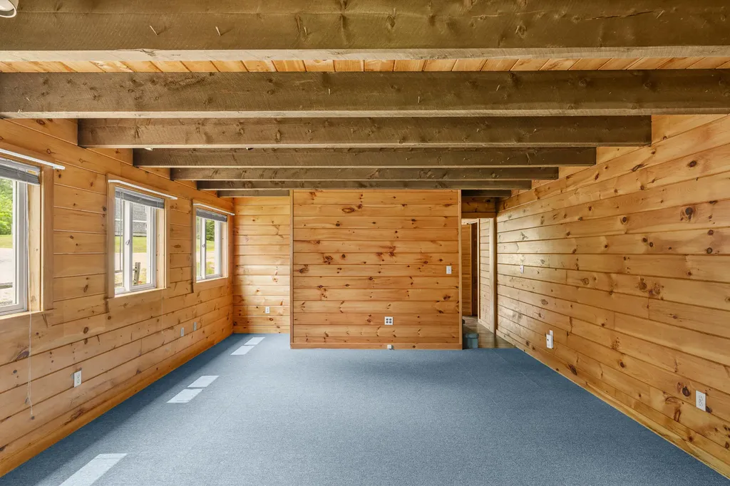330 Gibbs Road Wiscasset ME 04578