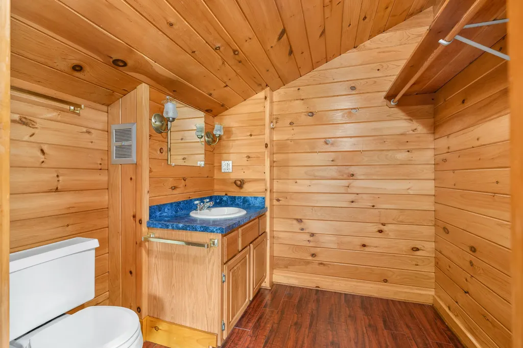 330 Gibbs Road Wiscasset ME 04578