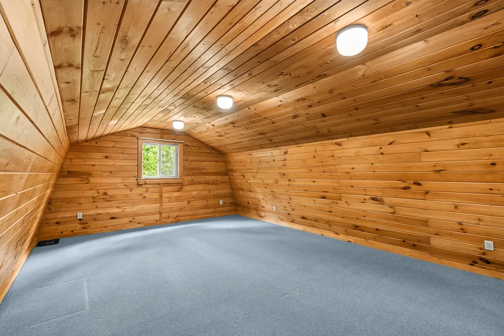 330 Gibbs Road Wiscasset ME 04578