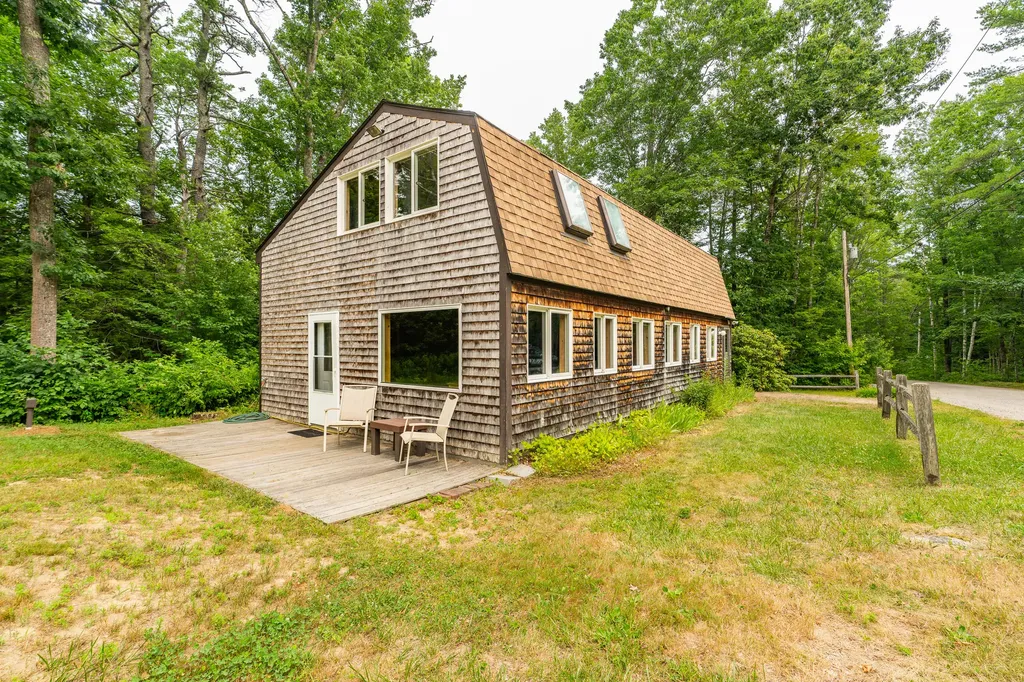 330 Gibbs Road Wiscasset ME 04578