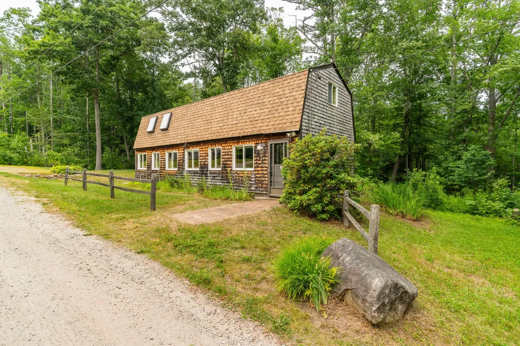 330 Gibbs Road Wiscasset ME 04578