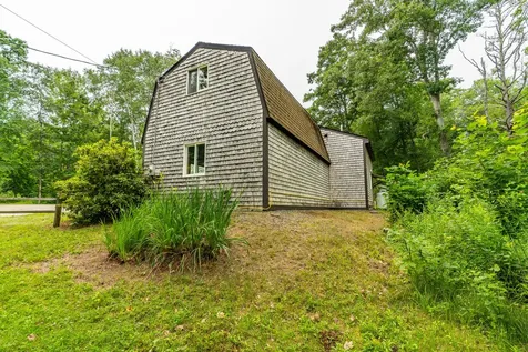330 Gibbs Road Wiscasset ME 04578