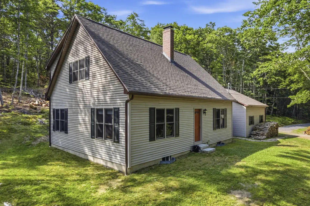 275 Hinks Road Jefferson ME 04348