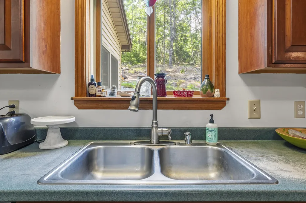 275 Hinks Road Jefferson ME 04348