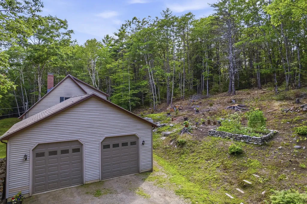 275 Hinks Road Jefferson ME 04348