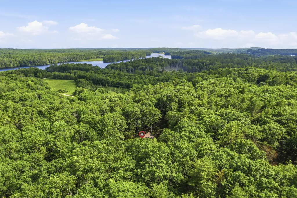 275 Hinks Road Jefferson ME 04348