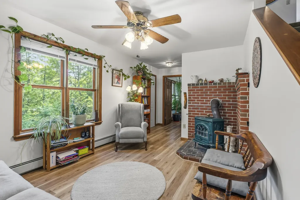 275 Hinks Road Jefferson ME 04348