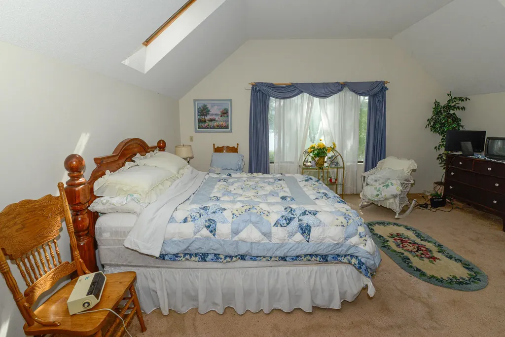 84 Kezars Ridge Waterford ME 04088