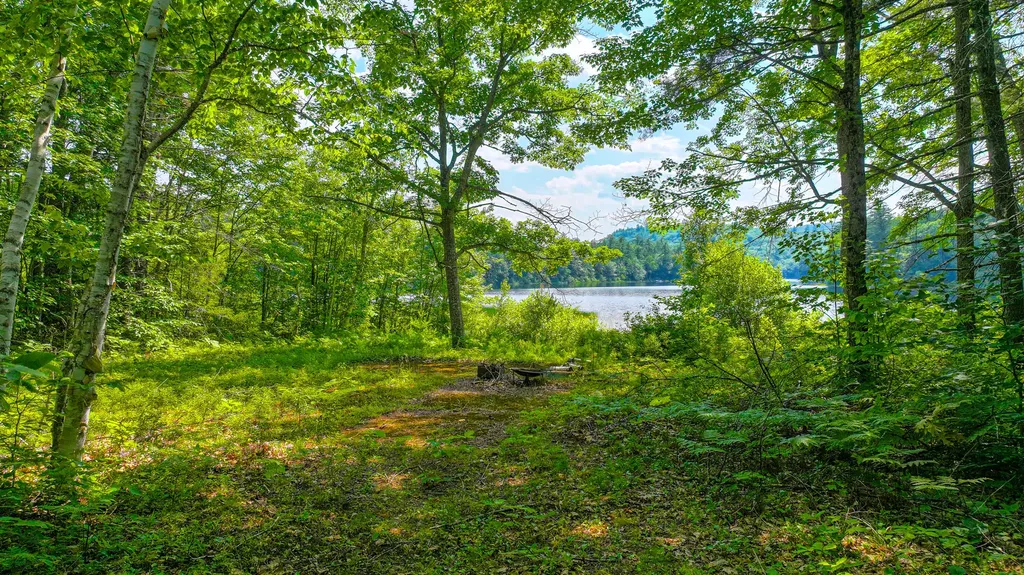 84 Kezars Ridge Waterford ME 04088