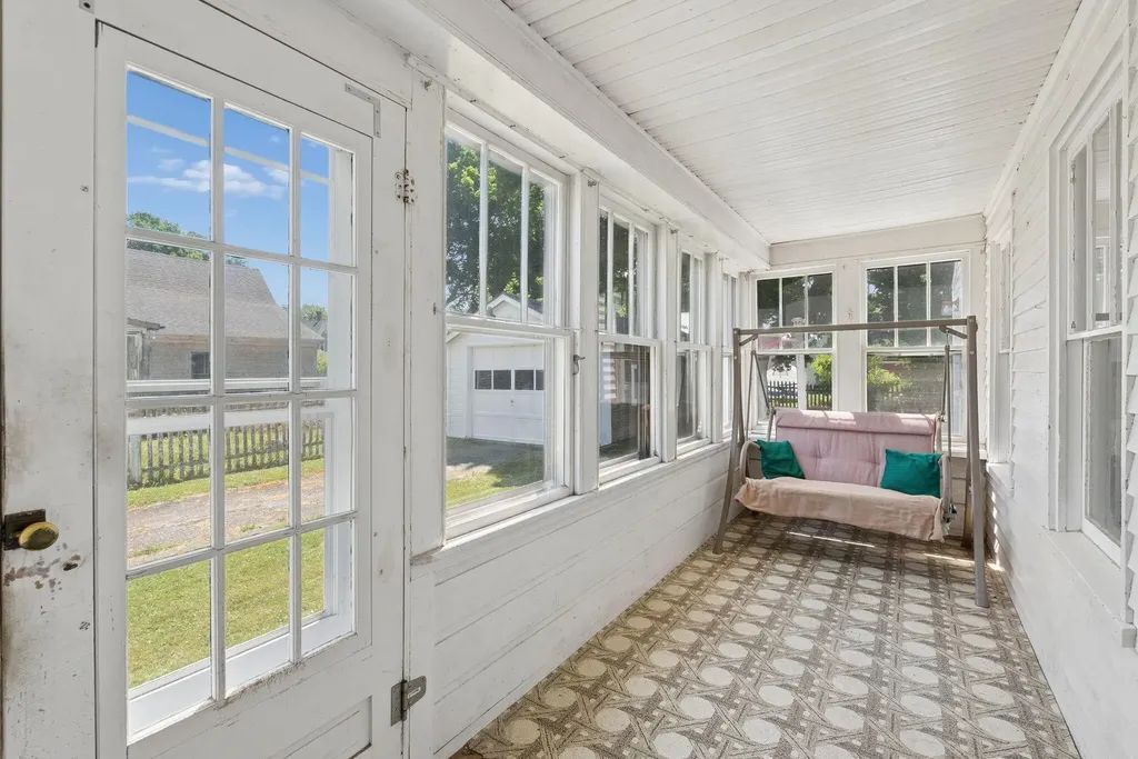 60 Willow Street Rockland ME 04841