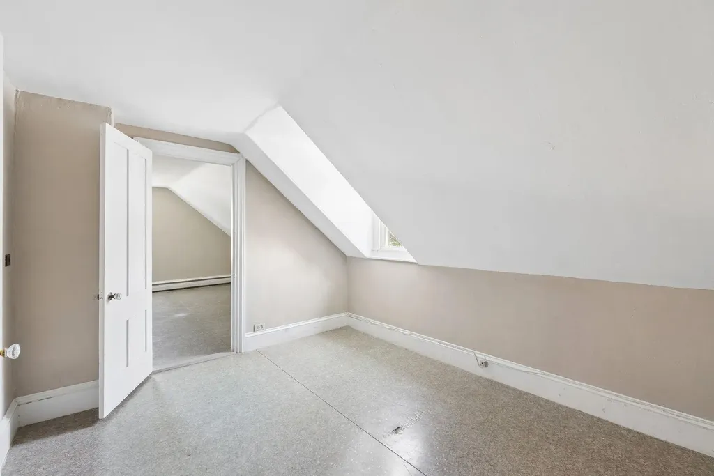 60 Willow Street Rockland ME 04841