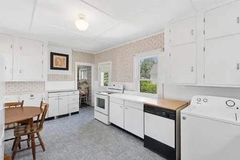 60 Willow Street Rockland ME 04841