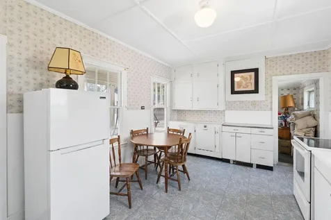 60 Willow Street Rockland ME 04841