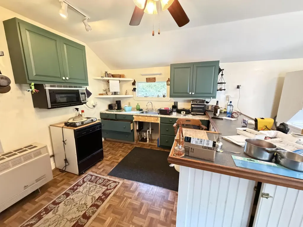 74 Snowball Hill Road Bristol ME 04554