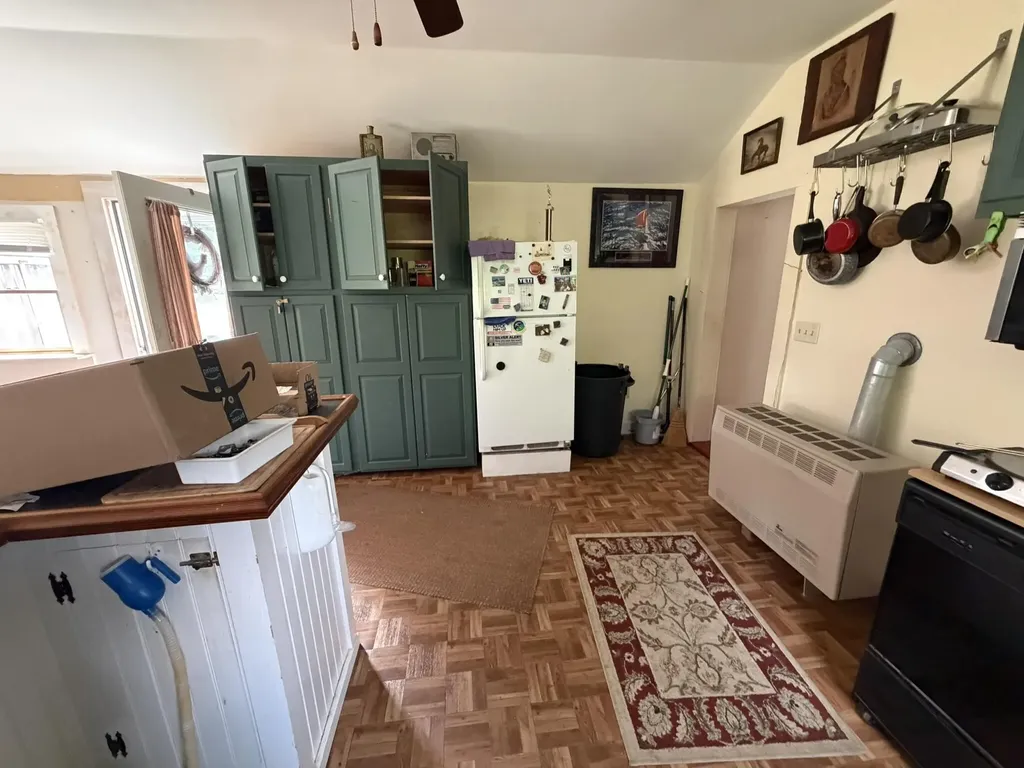 74 Snowball Hill Road Bristol ME 04554