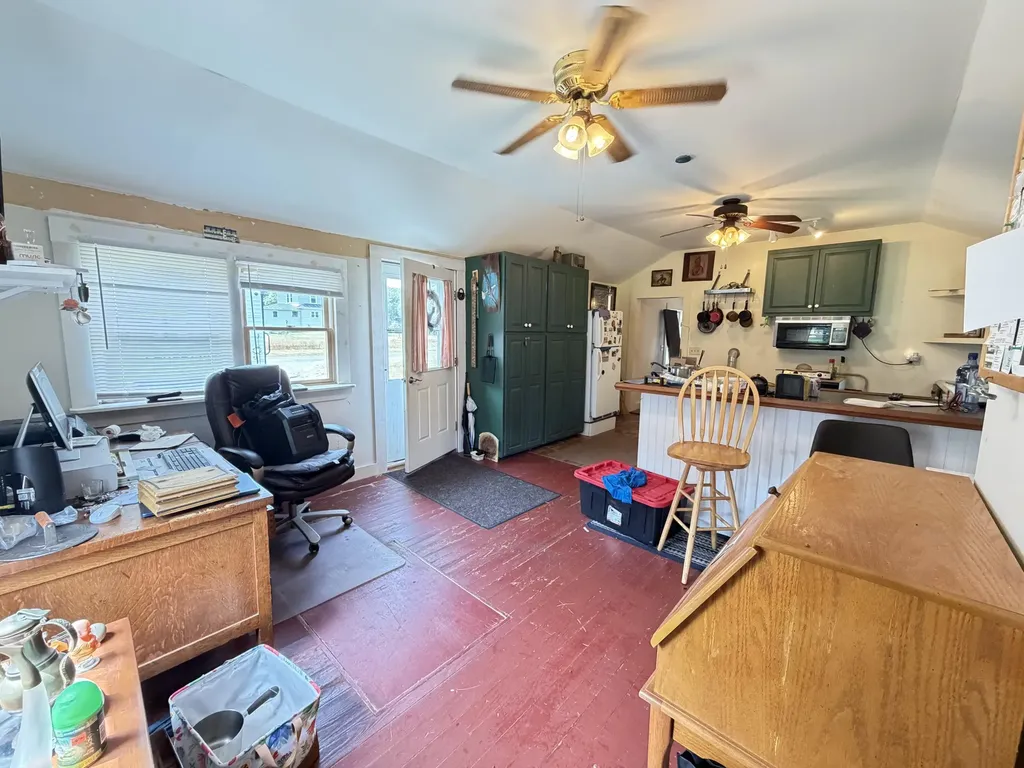 74 Snowball Hill Road Bristol ME 04554