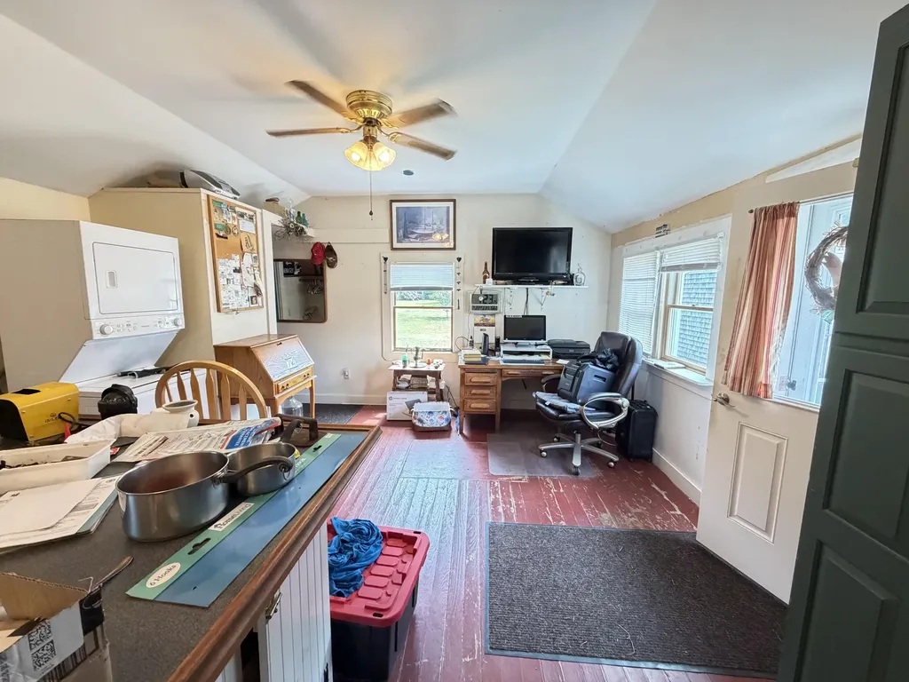 74 Snowball Hill Road Bristol ME 04554