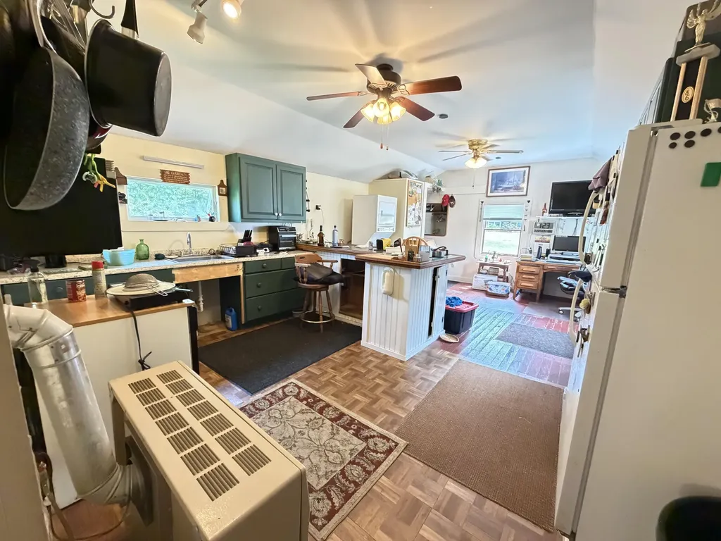 74 Snowball Hill Road Bristol ME 04554