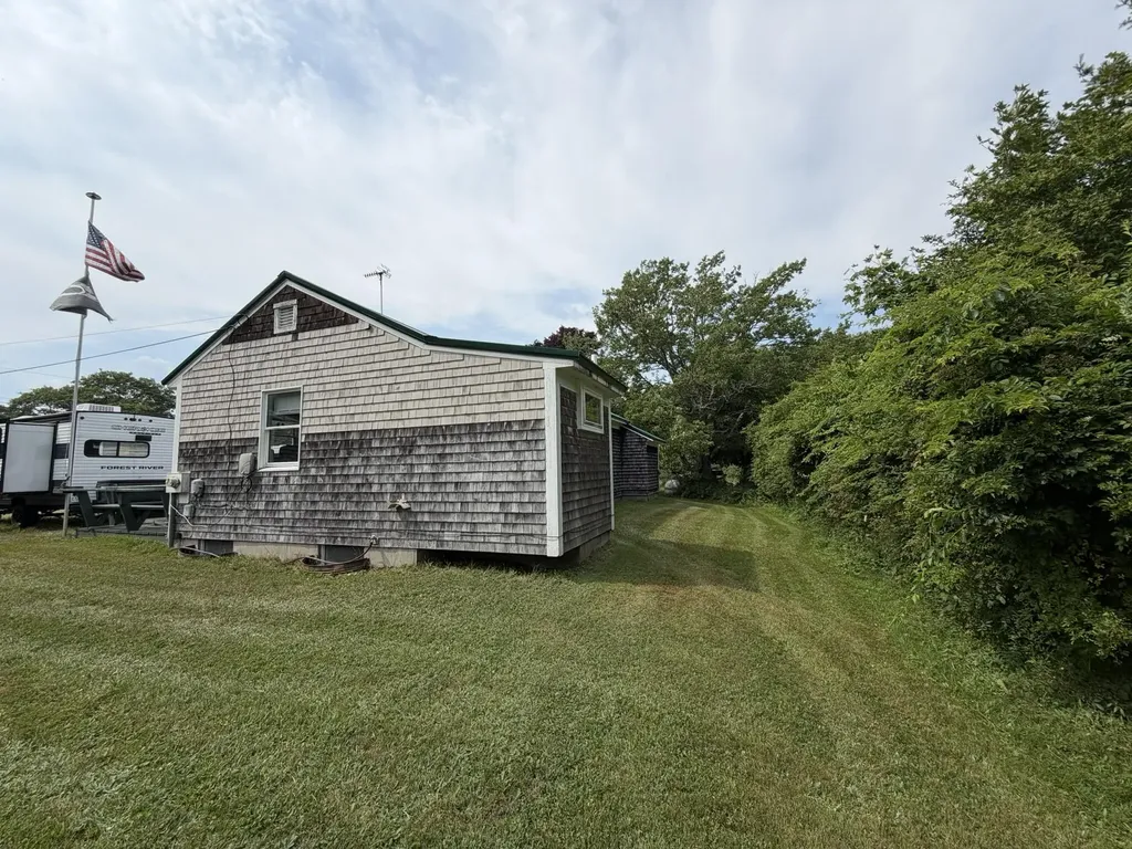 74 Snowball Hill Road Bristol ME 04554