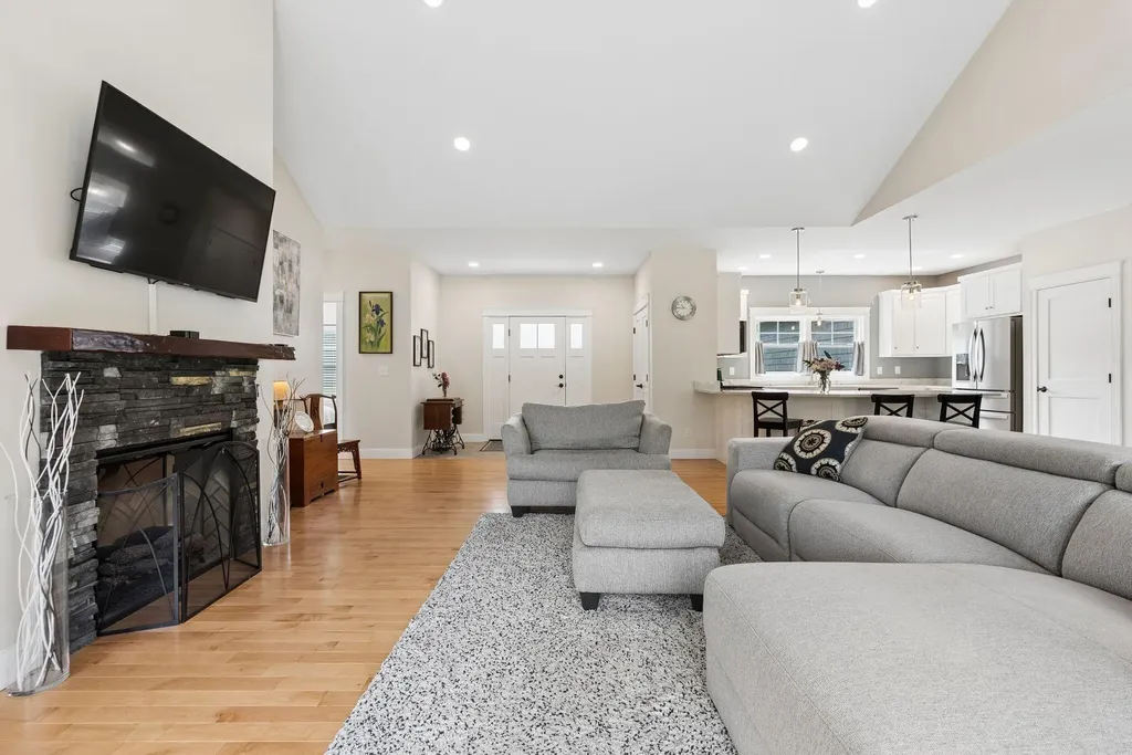12 Wild Dunes Way Old Orchard Beach ME 04064