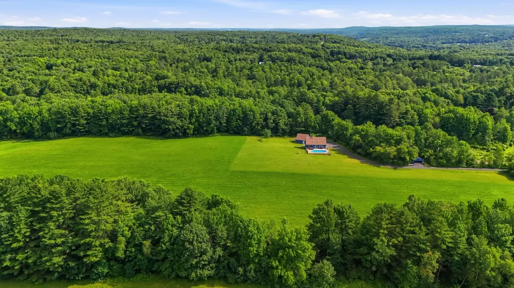960 W River Road Augusta ME 04330