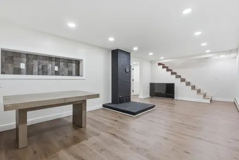 960 W River Road Augusta ME 04330