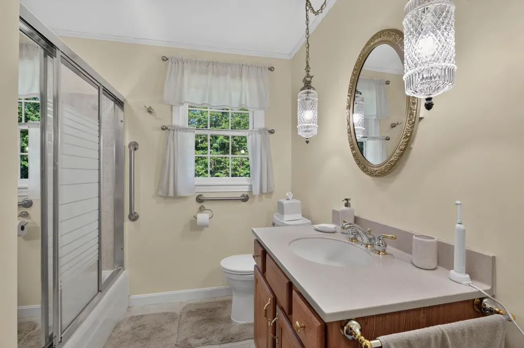 55 Hanna Drive Waterboro ME 04030