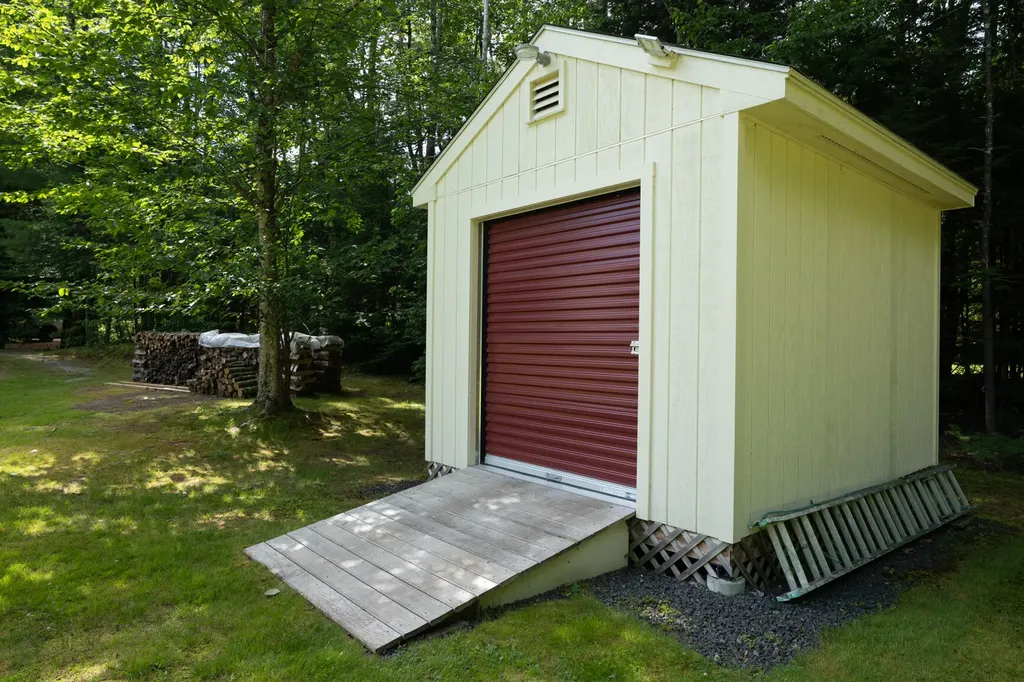 55 Hanna Drive Waterboro ME 04030