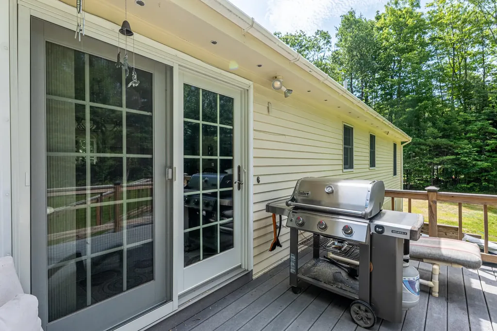 55 Hanna Drive Waterboro ME 04030