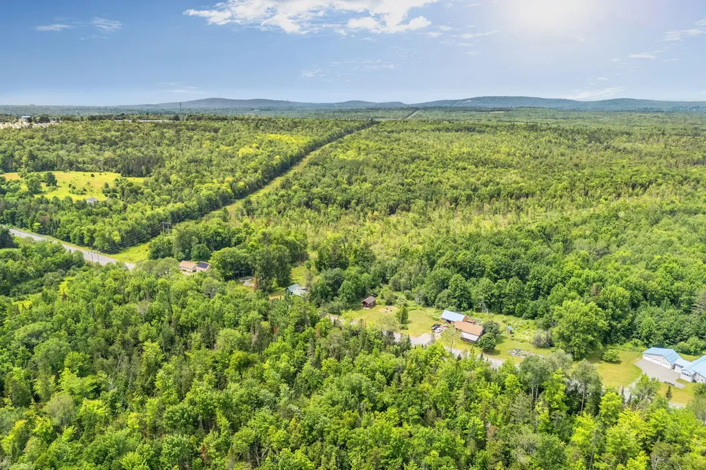 43 Canaan Road Pittsfield ME 04967