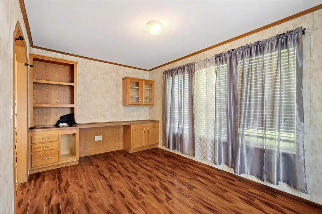 11 E Street Bangor ME 04401