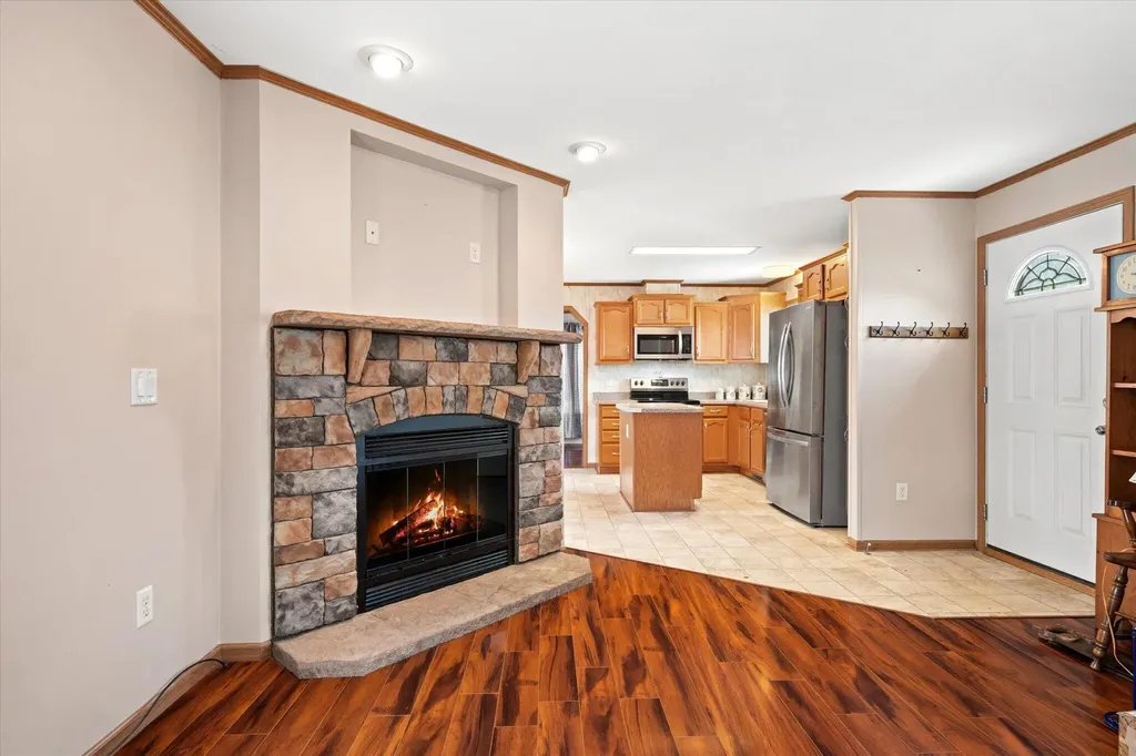 11 E Street Bangor ME 04401