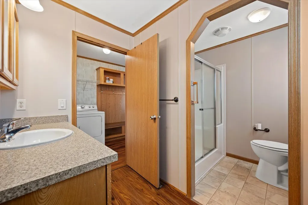 11 E Street Bangor ME 04401