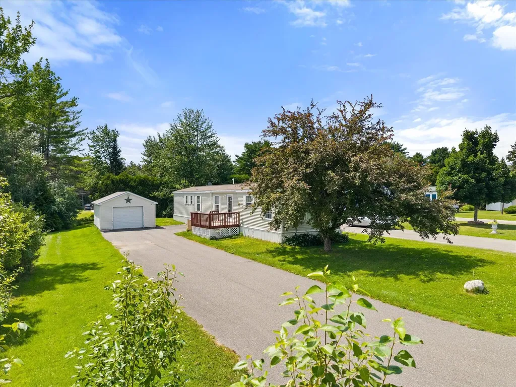 11 E Street Bangor ME 04401