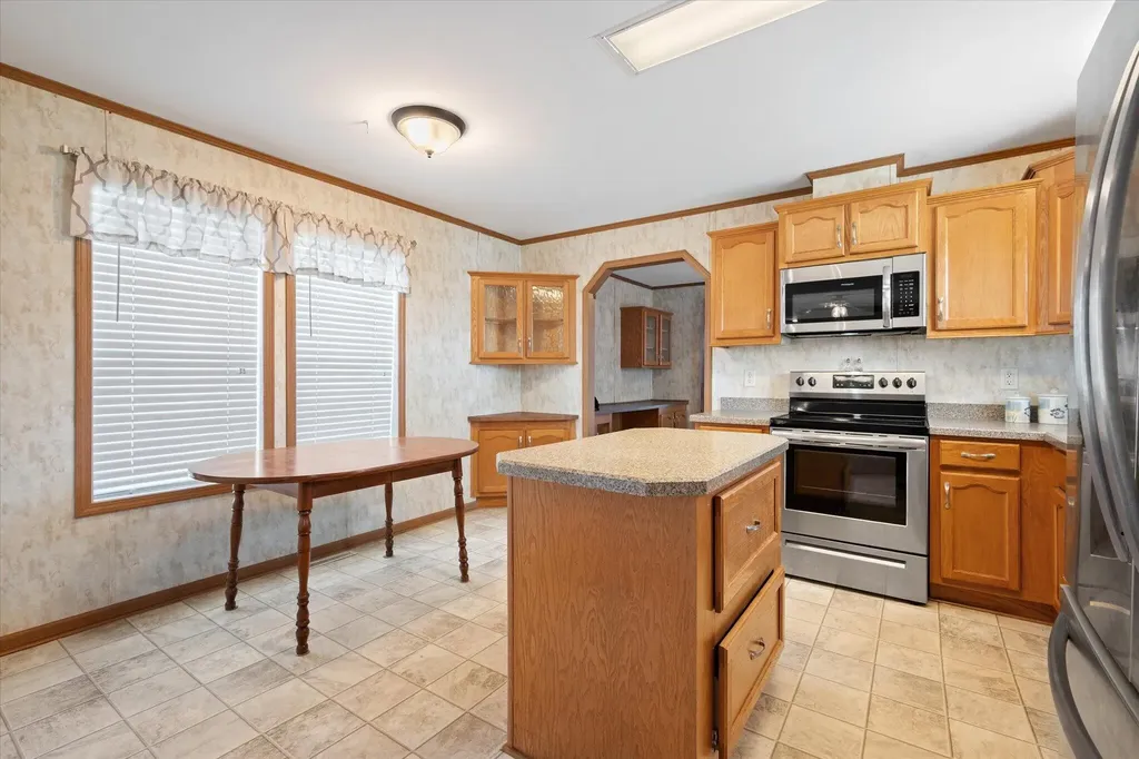 11 E Street Bangor ME 04401