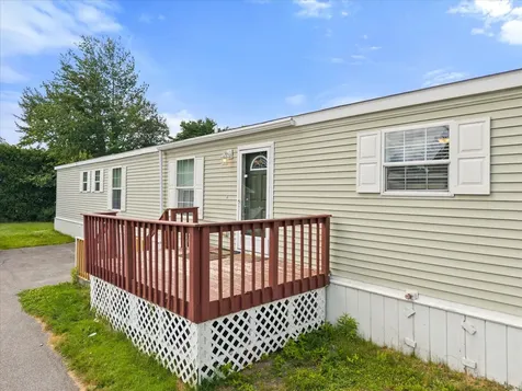 11 E Street Bangor ME 04401